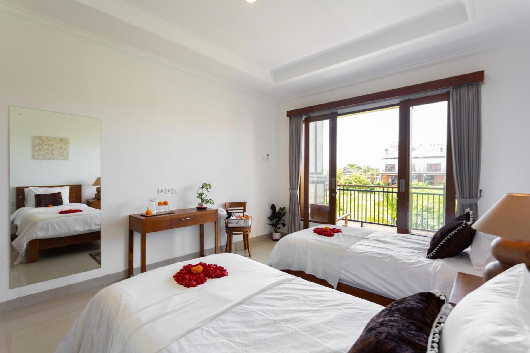 Phoenix Bed And Breakfast 4 Canggu Exterior foto