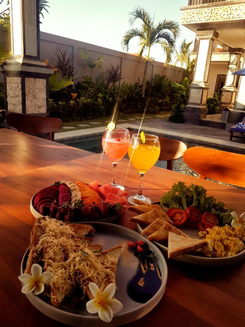 Phoenix Bed And Breakfast 4 Canggu Exterior foto